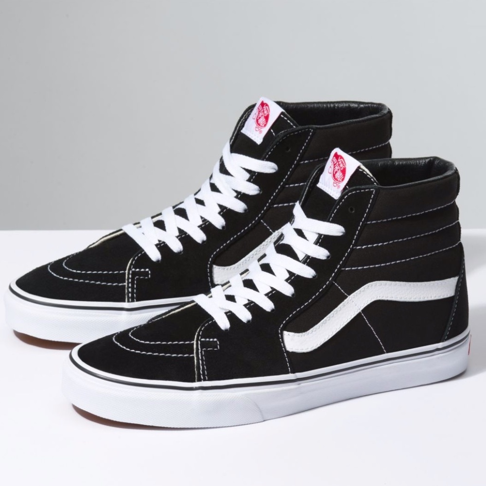 NWOT Vans Sk8-Hi Sneakers